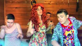 Клип NЮ - Я буду бухать (feat. Николай Монро)